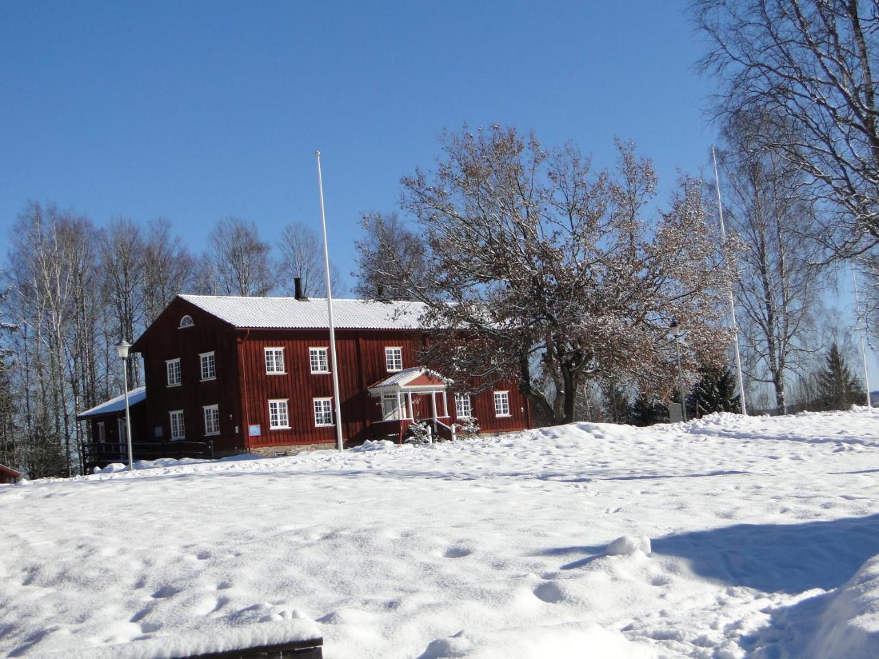 Couette-café Hembygdsgard 3*